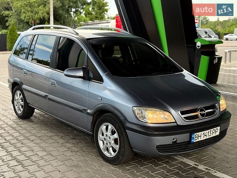 Opel Zafira 2004