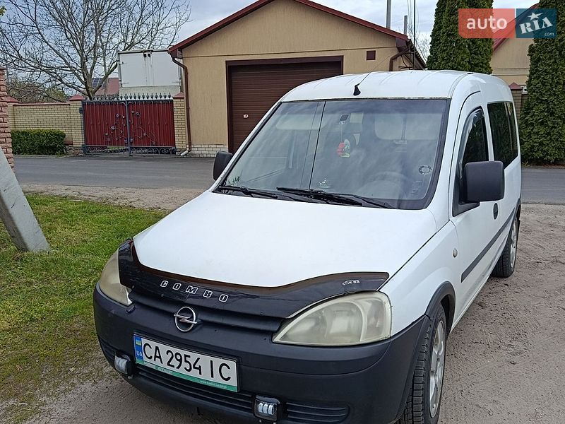 Opel Combo 2005