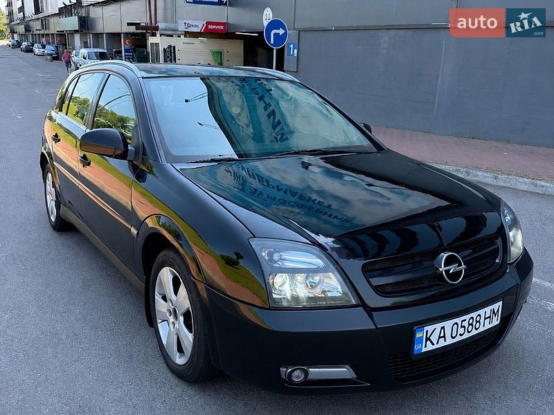Opel Signum 2003