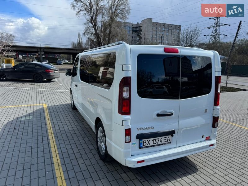 Opel Vivaro 2016