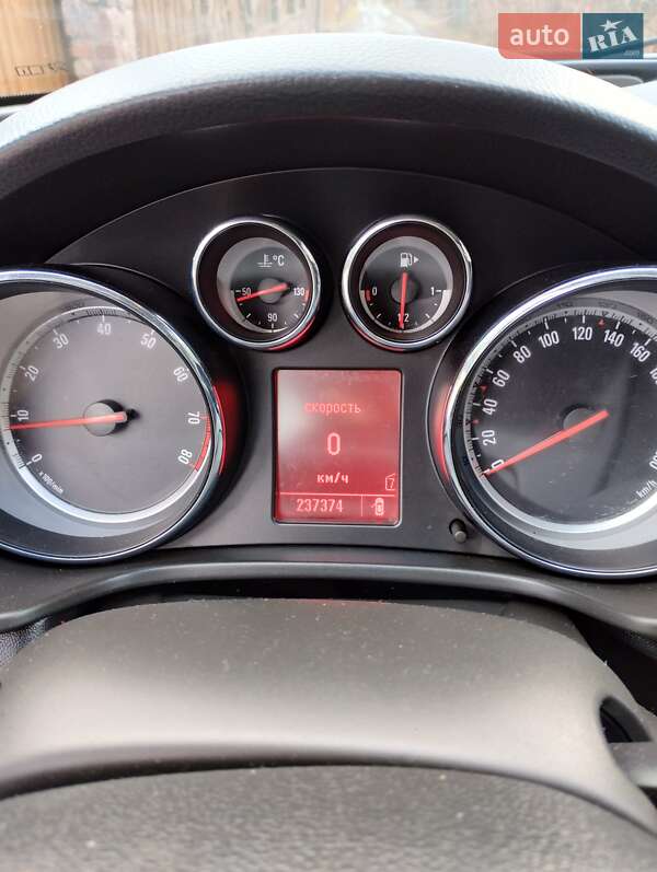 Opel Insignia 2009