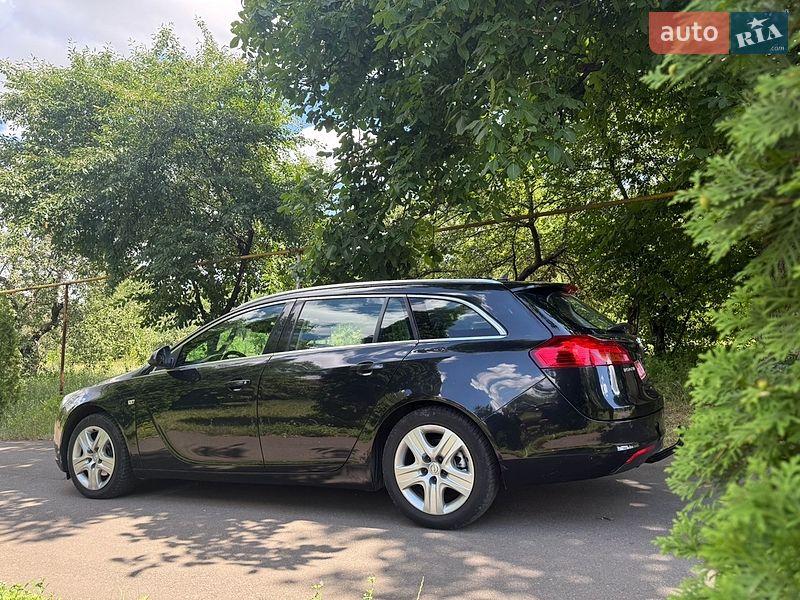 Opel Insignia 2010