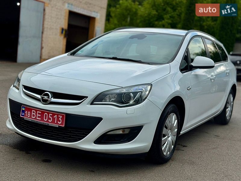 Opel Astra 2013