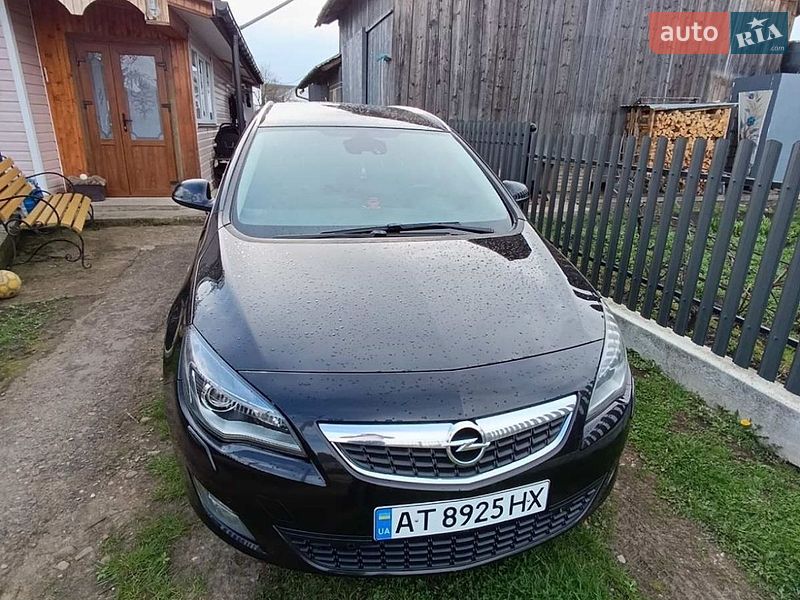 Opel Astra 2010