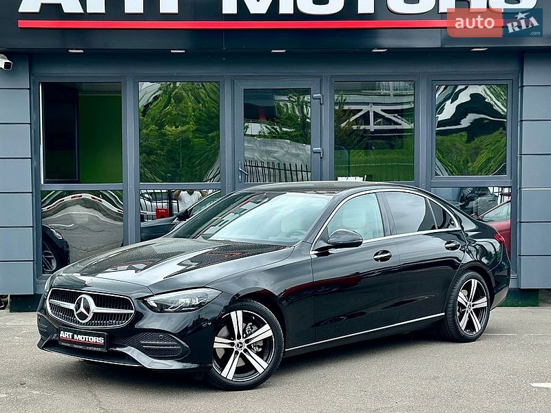 Mercedes-Benz C-Class 2022