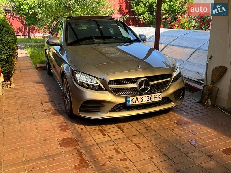 Mercedes-Benz C-Class 2020