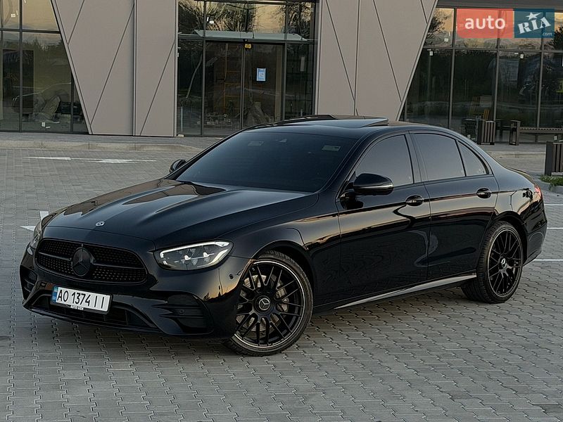 Mercedes-Benz E-Class 2021