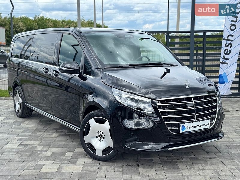 Mercedes-Benz V-Class 2025