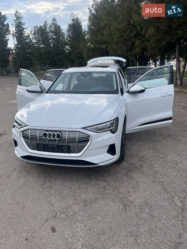 Audi e-tron Sportback 2020