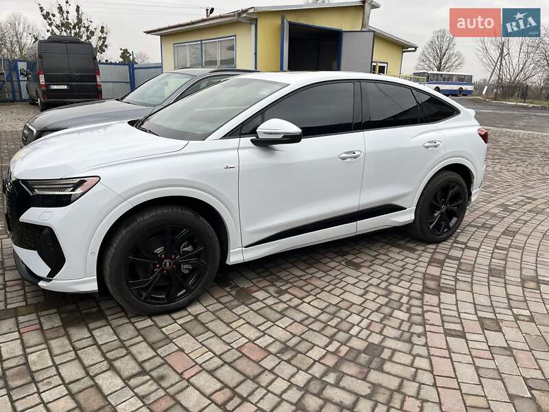 Audi Q4 Sportback e-tron 2023