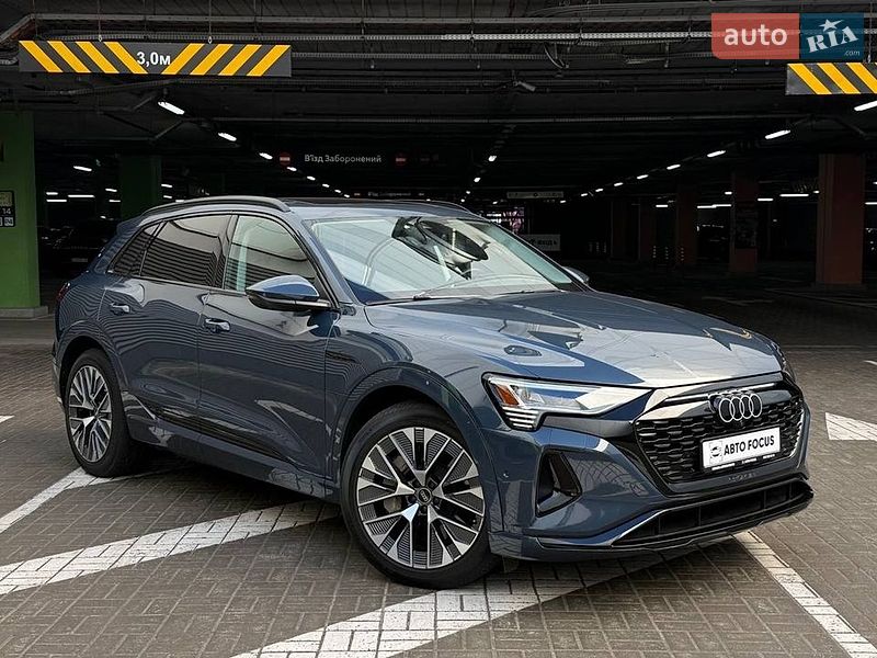 Audi Q8 e-tron 2023