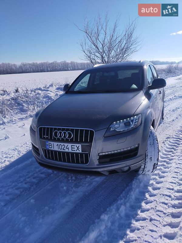 Audi Q7 2012