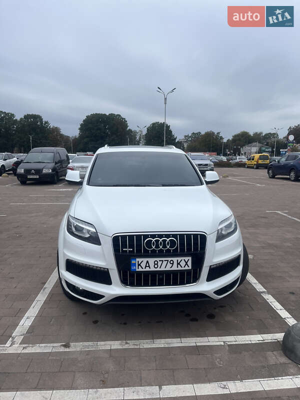 Audi Q7 2015