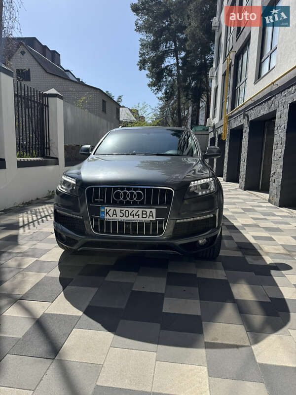 Audi Q7 2015