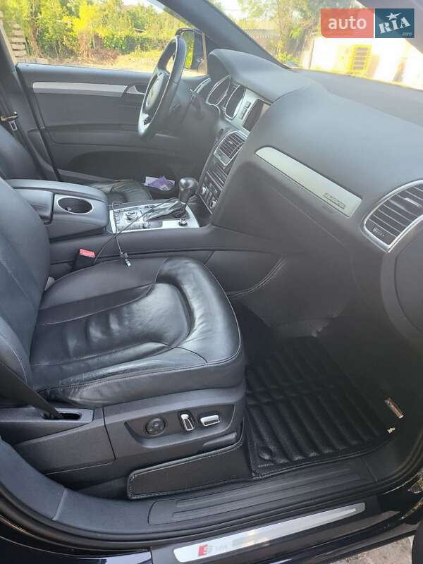Audi Q7 2013