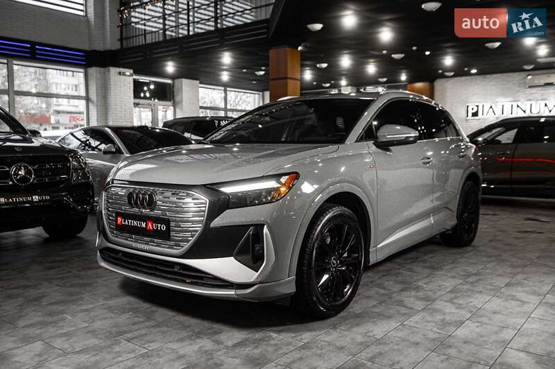 Audi Q4 e-tron 2024