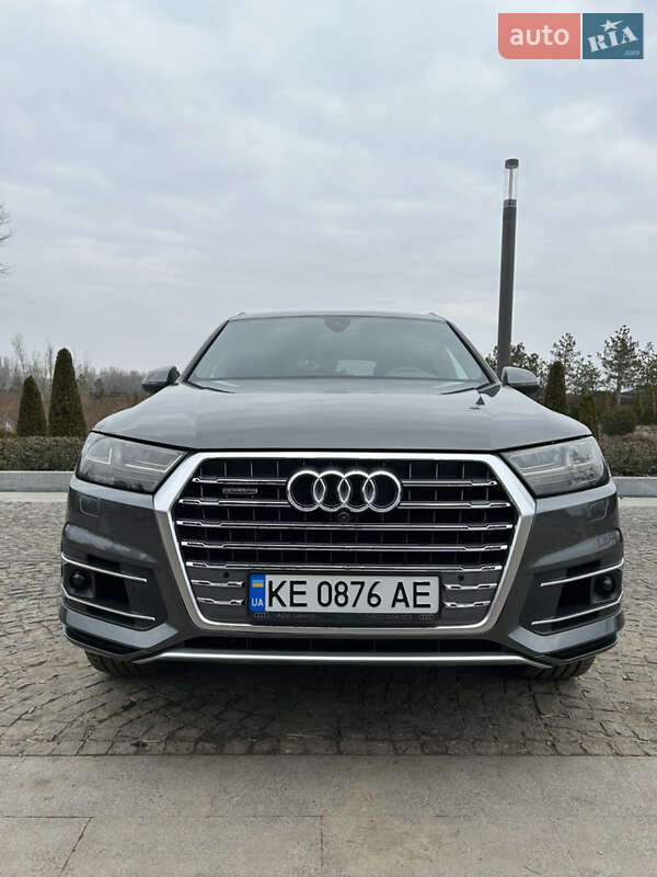 Audi Q7 2018