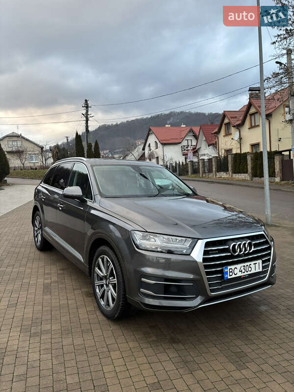Audi Q7 2018