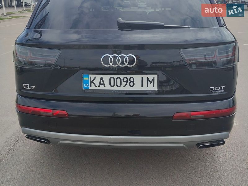 Audi Q7 2016
