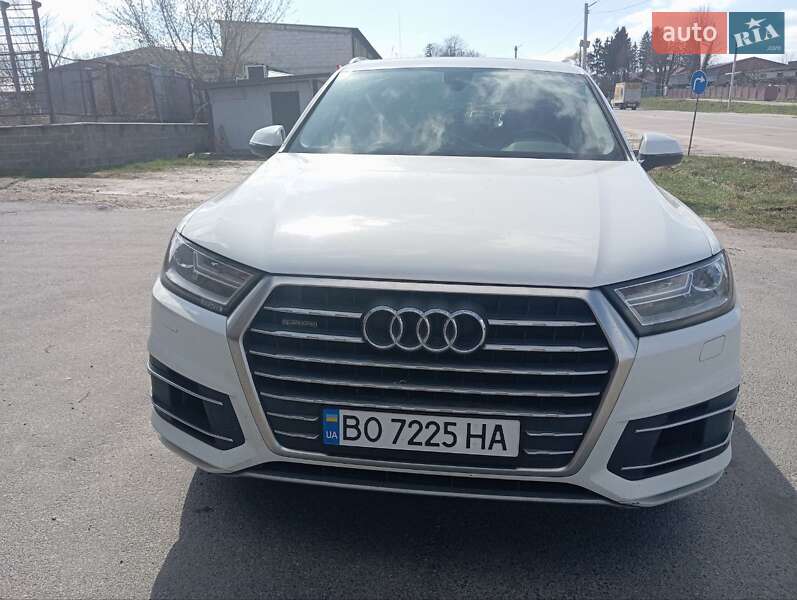 Audi Q7 2018