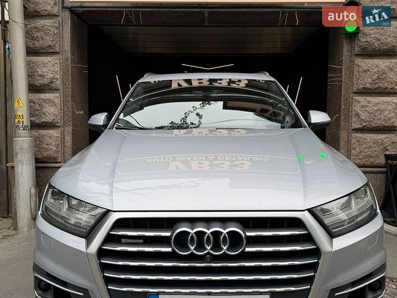 Audi Q7 2018