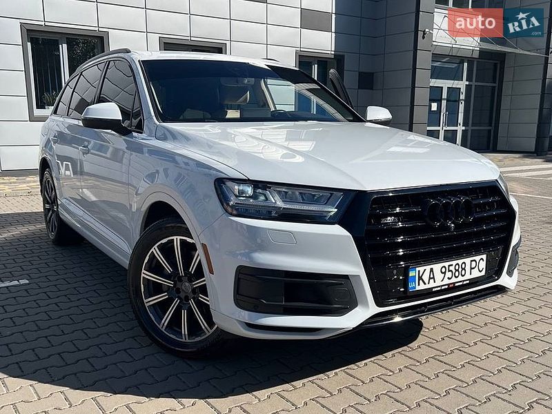 Audi Q7 2016