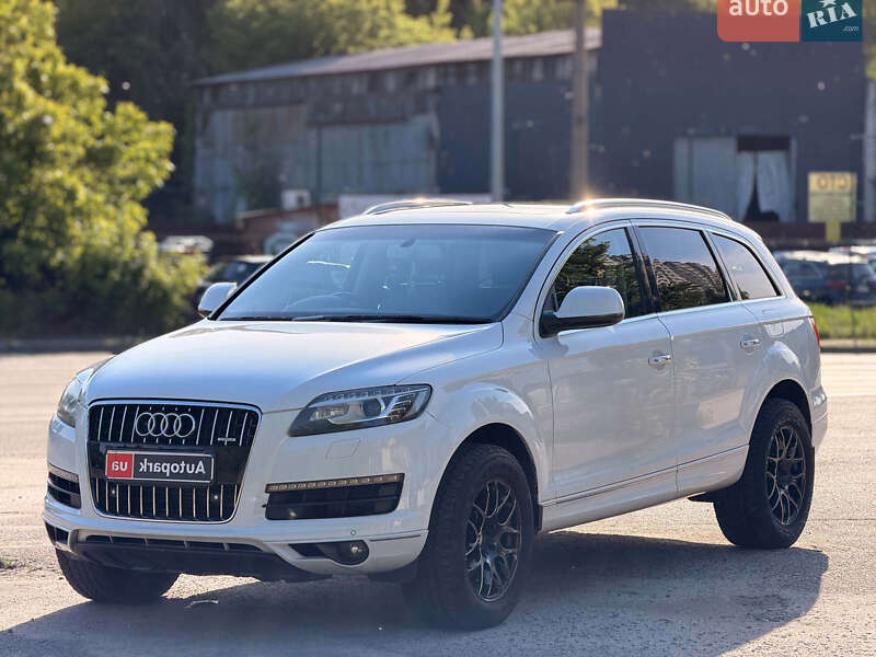 Audi Q7 2015