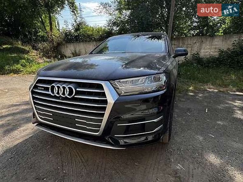 Audi Q7 2017