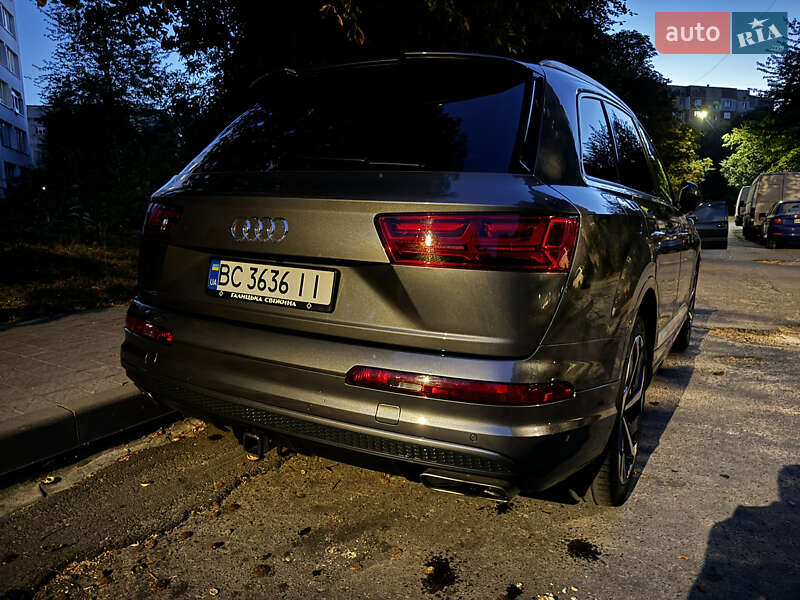 Audi Q7 2018