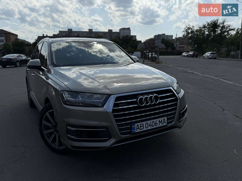 Audi Q7 2016