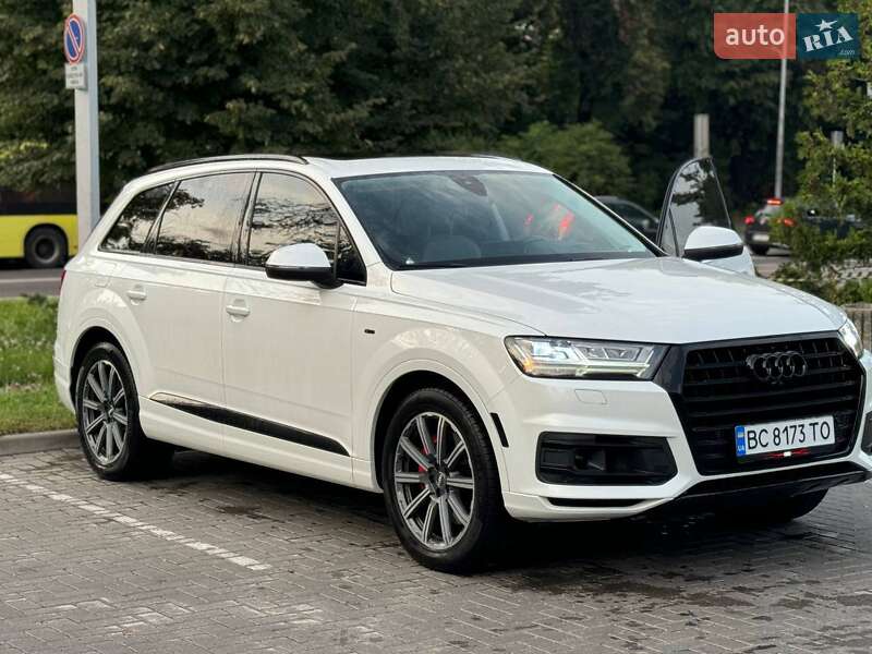 Audi Q7 2016