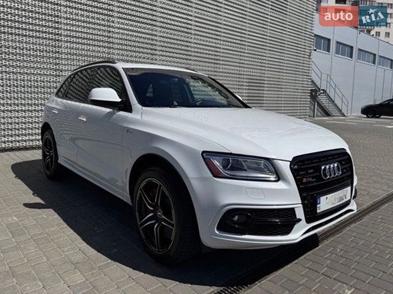Audi SQ5 2016