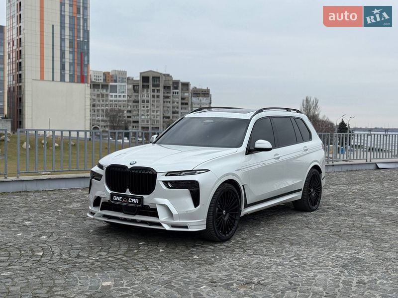 BMW-Alpina XB7 2023