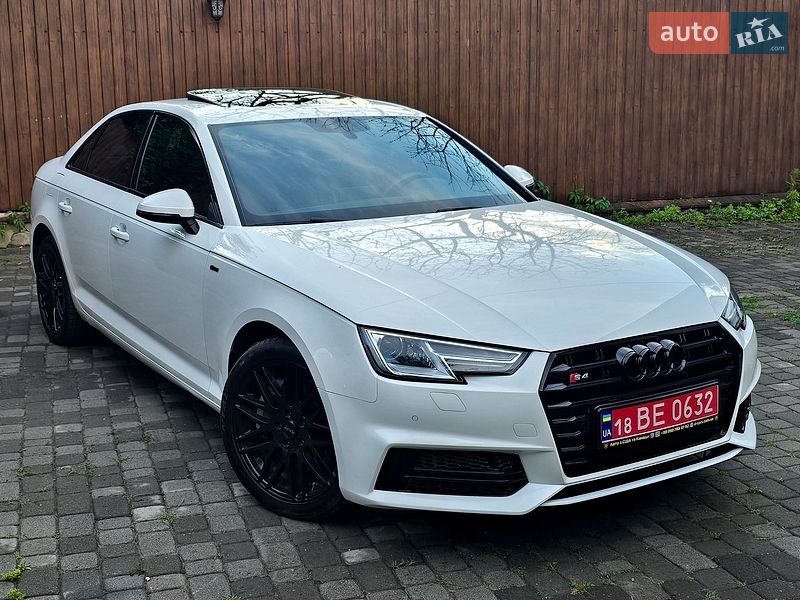 Audi A4 2019