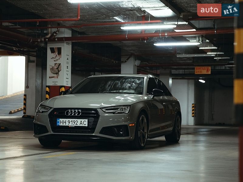 Audi S4 2019