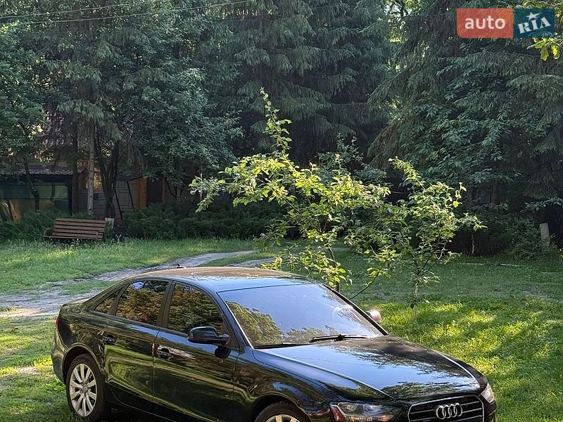 Audi A4 2014