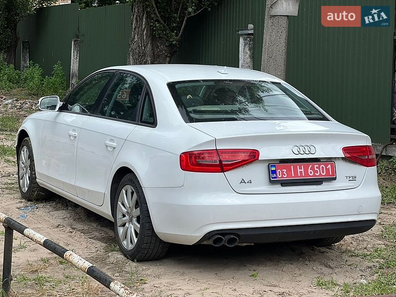 Audi A4 2014