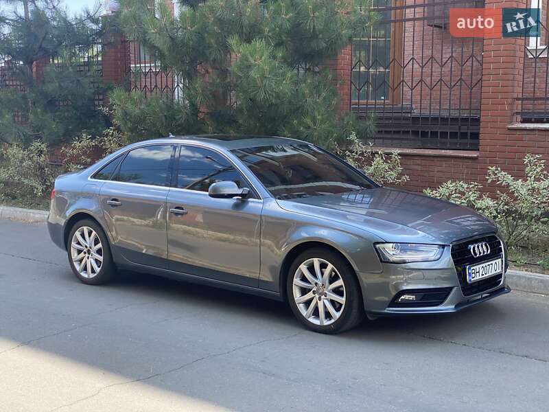 Audi A4 2012
