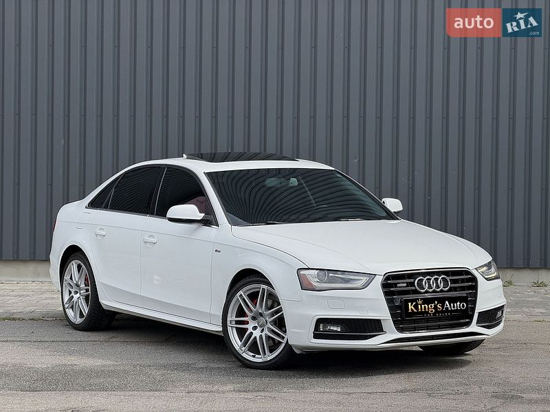 Audi A4 2014