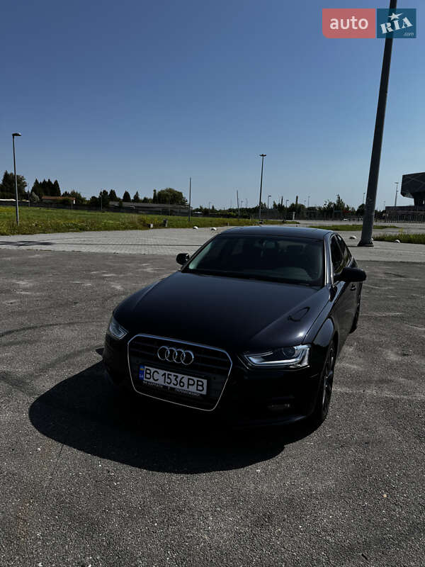 Audi A4 2012
