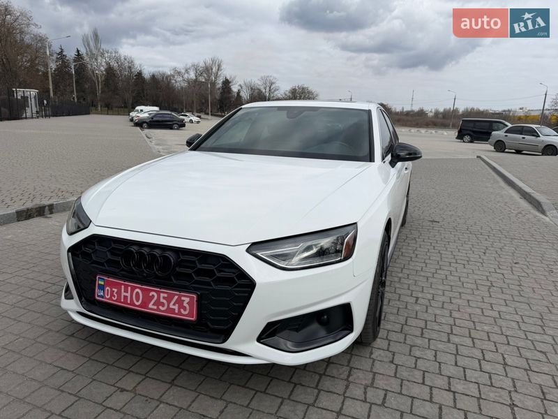 Audi A4 2019