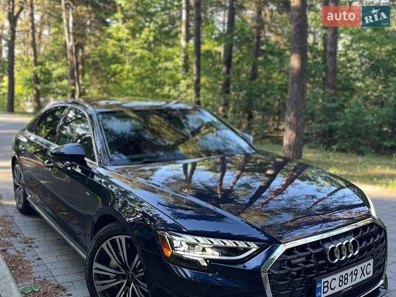 Audi A8 2023