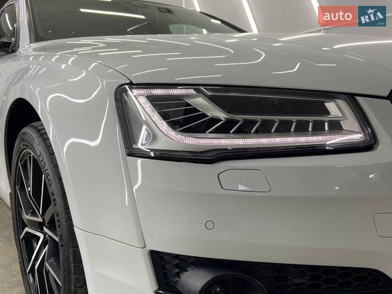 Audi A8 2012