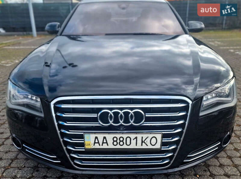 Audi A8 2012