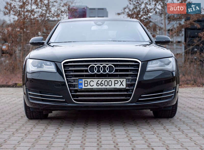 Audi A8 2012
