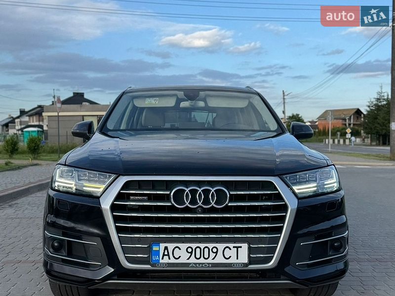 Audi Q7 2016