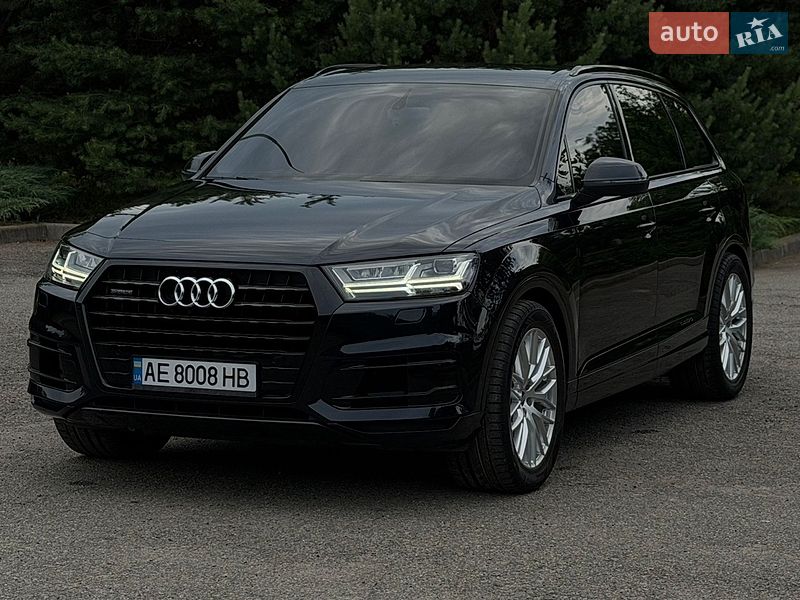 Audi Q7 2015
