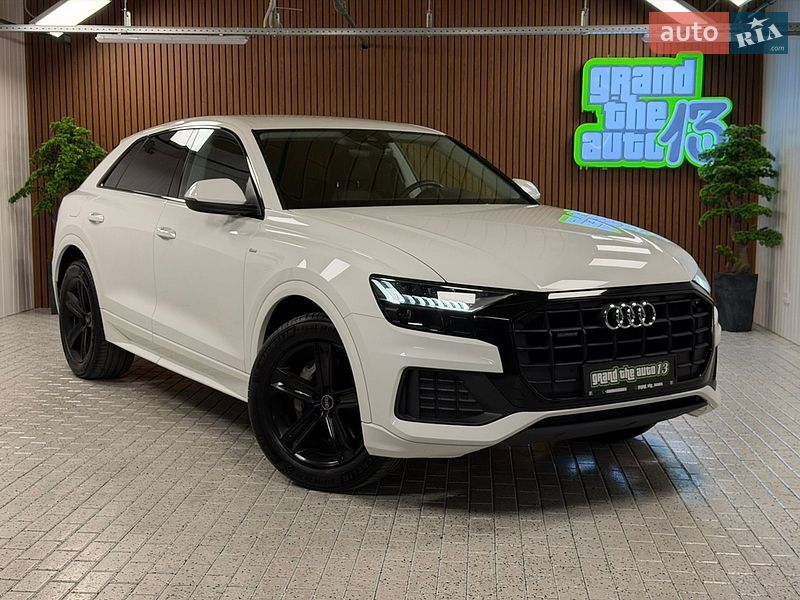 Audi Q8 2020
