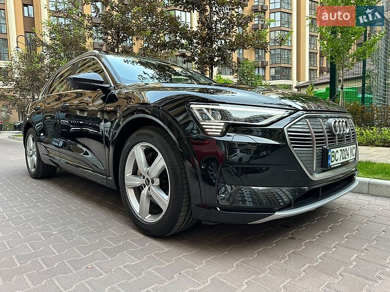 Audi e-tron 2021