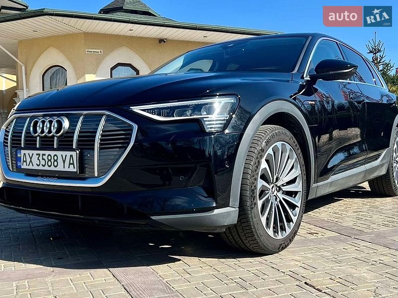 Audi e-tron 2021